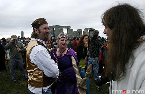 ��ͼ����������ο���Ӣ������ʯ��ǰӭ��������