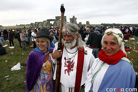 ��ͼ����������ο���Ӣ������ʯ��ǰӭ��������