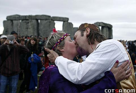 ��ͼ����������ο���Ӣ������ʯ��ǰӭ��������