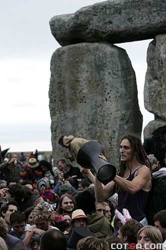 ��ͼ����������ο���Ӣ������ʯ��ǰӭ��������