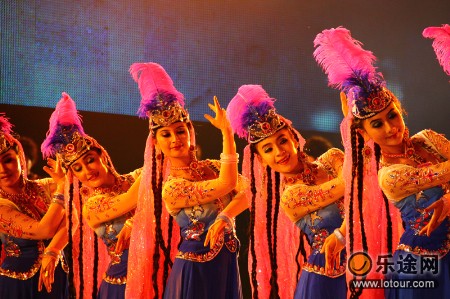 ���߽��½��������νڿ�Ļ�ݳ�