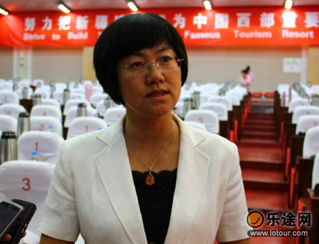 ���߽��½����Ļ����ƽ���Ͽ��������и��г�ף������ܼ��߲ɷ�