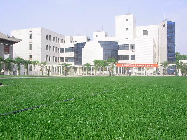 �ӱ�ũҵ��ѧ