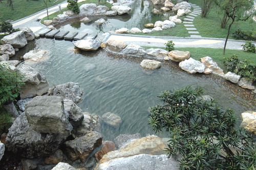 �й����ú��շ���ѧԺ