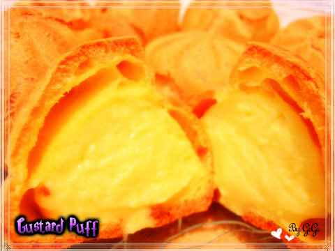 Custard Puff 