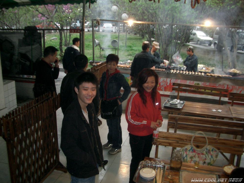 �������´������ͼƬ