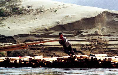 �� ��: 357622 ������
��Ӱ����: ����
�ļ���:yzblyc74243.jpg����
�ļ���С:K����
�� X ��:255 X 400����
˵��:yzblyc74243.jpg