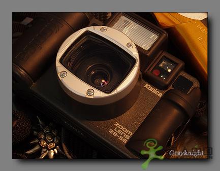 ���Ľ�Ƭ������KONICA�ֳ��ලZOOM