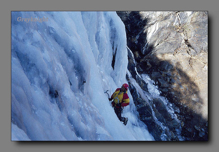 ���Ľ�Ƭ������KONICA�ֳ��ලZOOM