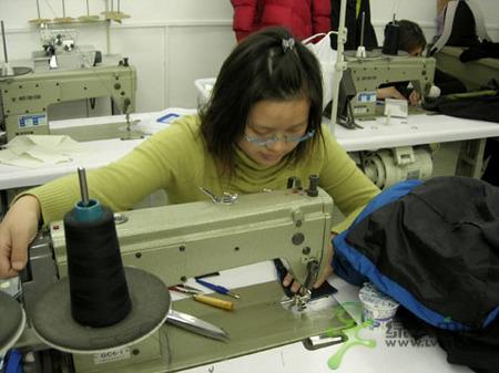 ��ƴ���Ͷ�壺������֮��ɽװ���