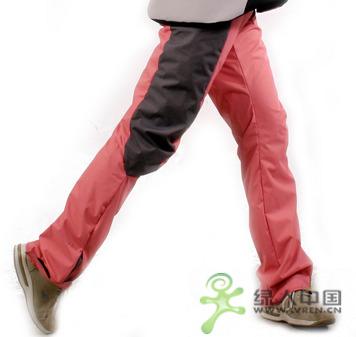 �����Է�װ���е�ɽ�����