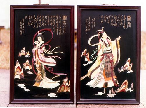 �������