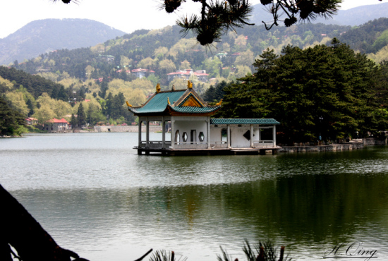 ®ɽ�ϵĺ���ɽɫ-��Ȼ�羰