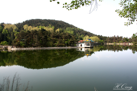 ®ɽ�ϵĺ���ɽɫ-��Ȼ�羰