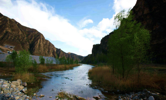 Ұ����-��Ȼ�羰