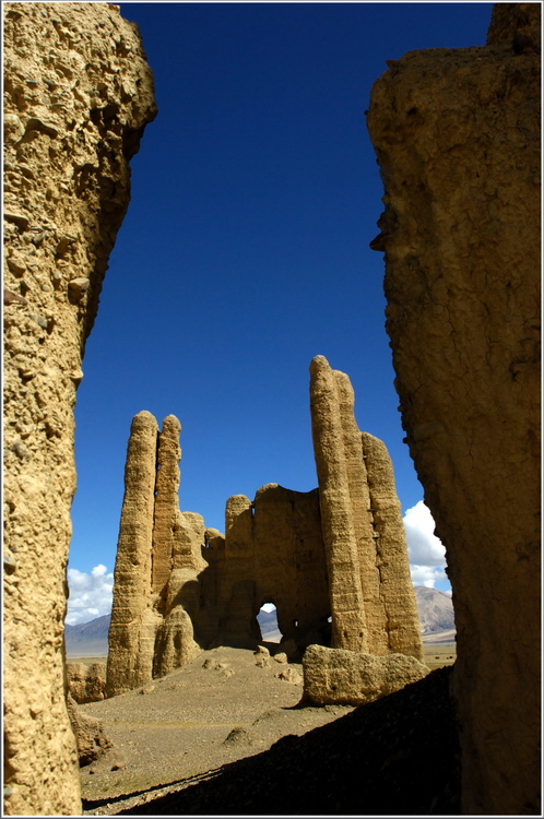 ������<span class=lxw>[ע: ����������λ���л����񹲺͹����ϱ����ظ�ԭ�����ϲ�������78��25����99��06�䣬��γ26��44����36��32��֮�䡣]</span>ʰ�ţ�1-���ϵ���