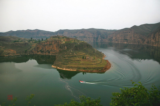 �ƺ���ţ�層-��Ȼ�羰