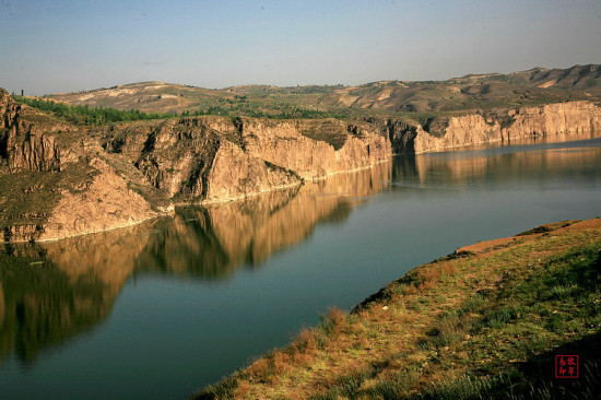 �ƺ���ţ�層-��Ȼ�羰