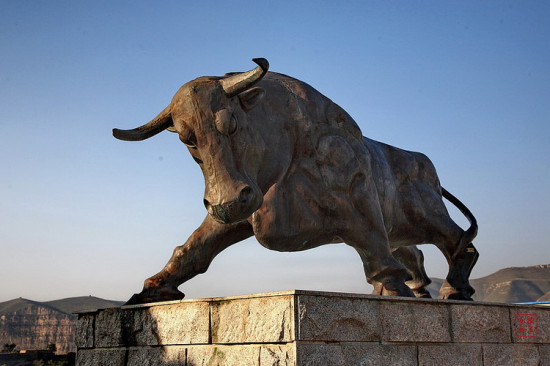 �ƺ���ţ�層-��Ȼ�羰