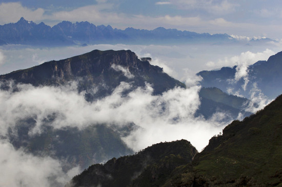 ţ��ɽ�ƺ�-��Ȼ�羰