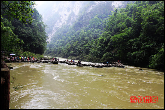 ���ݴ��߿׾�ɫ-���ϵ���