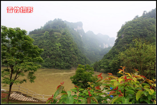 ���ݴ��߿׾�ɫ-���ϵ���