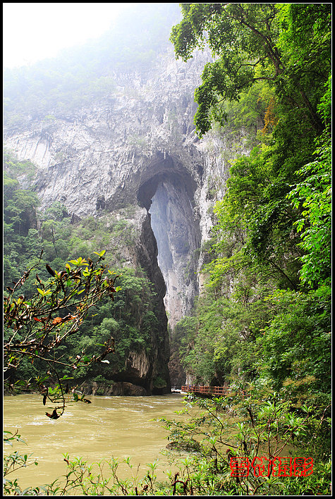 ���ݴ��߿׾�ɫ-���ϵ���