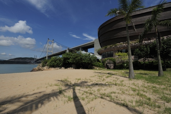 ���u+�R���Ę�-������Ӱ