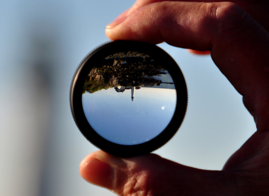 ����ئ������<span class=lxw>[ע: ���������������������ո������ĳ���ͬʱҲ��Ĭ����ŵ�����Ŀ�����λ��������Һӻ�����ױ��Ǻӵ���ӿ����ϲ�Զ�ĵط���������������̫ƽ���������������ͼ�ĵڶ�����У���]</span>����<span class=lxw>[ע: ��������λ�ں������ۿڻ�ӵ�������ָ����ֻ����Ľ���������󲿷ݶ�����������״��͸��������͸��ϵͳ������â������������]</span>-��Ȼ�羰