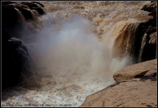 �����ĻƺӺ���-��Ȼ�羰