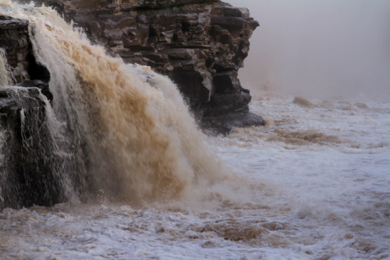 �����ĻƺӺ���-��Ȼ�羰