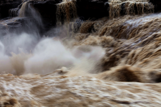 �����ĻƺӺ���-��Ȼ�羰