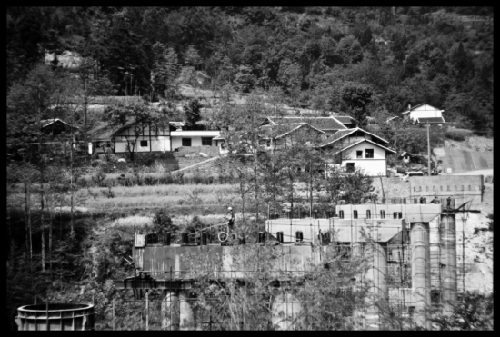 ���¾�կ-���ϵ���