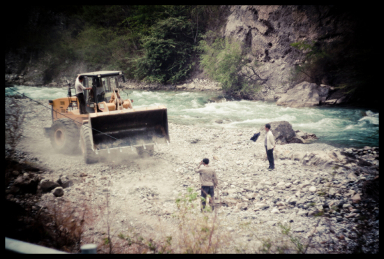 ���¾�կ-���ϵ���