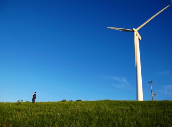 ����ŵ����<span class=lxw>[ע: ����ŵ����-λ�����ɹſ�ʲ�����죬��ԭ���Σ� �����ɹ��������ڶ�����½����ˮ��Ϊ�Ȼ�����̼���þ��ˮ���η���̼����Ϊ����]</span>���к�����ˮƽ��-��Ȼ�羰