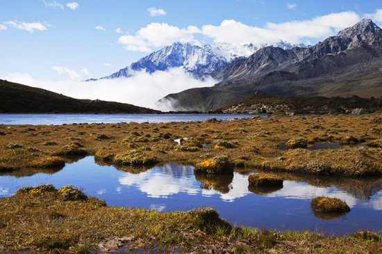 ����<span class=lxw>[ע: ������һ�������������ʷ�Ļ�����һ������ɽ�����������ĺ���һ�����ǧ�ž��������������ˡ����β��������ݾ��á����Ρ��Ļ������ġ�]</span>�żӹ�-���ϵ���