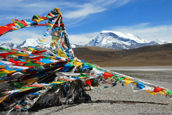 ����<span class=lxw>[ע: ����������λ���л����񹲺͹����ϱ����ظ�ԭ�����ϲ�������78��25����99��06�䣬��γ26��44����36��32��֮�䡣]</span>����<span class=lxw>[ע: ����˹��������˹������-�º�Ĭ�¡����MUHAMMAOALI�� ԭ������˹��������˹����������������ȭ���˶�Ա��]</span>����-���ϵ���