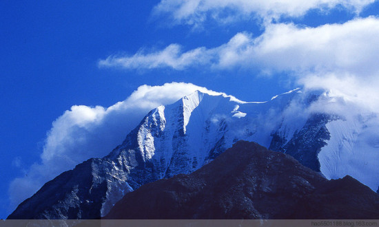 ������ɽ<span class=lxw>[ע: ȫ����ɽ����ɭ�ֹ�԰λ�ڰ���ʡ������ȫ���س�����15��������羳�ڣ�Ϊ������ˮ��������������������������ɽһ����С�]</span>-���ϵ���