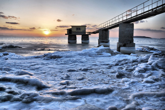 ����<span class=lxw>[ע: ������-����������ʡ�ڶ�����У������������÷�����С���������λ����Խ��λ���й��ɶ��뵺���϶ˣ������ƺ������ٲ��������ڻ�����������Ȧ�ף�]</span>������<span class=lxw>[ע: ������[ɽ��ʡ]��������[������]]</span>����-��Ȼ�羰