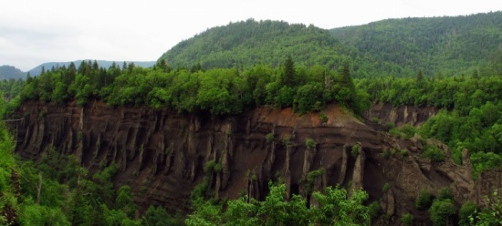 ����ɽ��;3��ǧ��̶ˮ������ɽ��-��Ȼ�羰