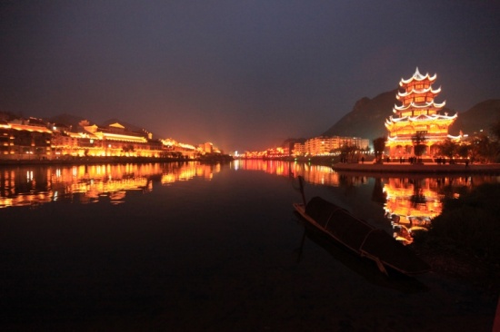 ������Զ���ų�ҹɫ-���ϵ���