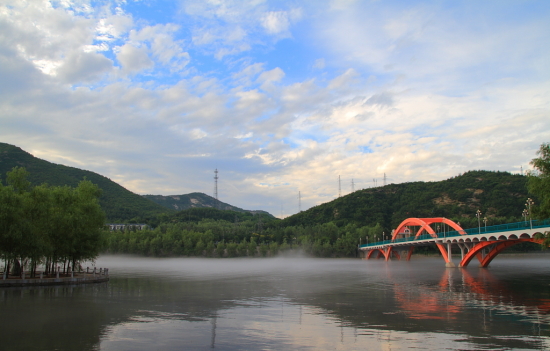 Ӣ�ɺӷ��-��Ȼ�羰