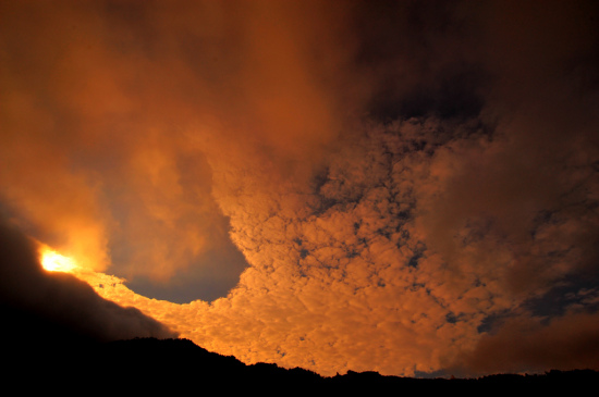 ԡѪ��ˣ�����������-��Ȼ�羰