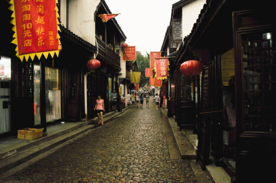 ���е������Ͻ�-������Ӱ