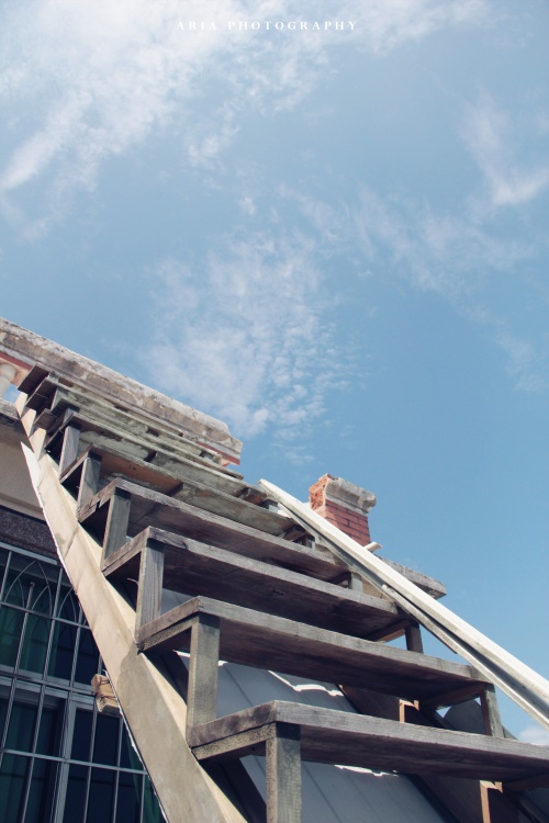 ��������<span class=lxw>[ע: ���ţ������ص����Ǹ���ʡ��Ͻ��һ����ʡ�����У�λ�ڸ������ϲ������ϵ��������ý�Ϊ���������ʵ�ж��⿪�ŵľ�������֮һ����2010��7��1���𣬾�����������ȫ�У��������11����]</span>�����磨���Ȉ���-������Ӱ