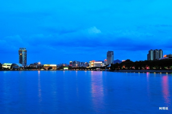 �������ĺ�-������Ӱ