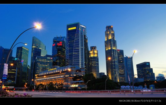 �¼���<span class=lxw>[ע: �¼����Ƕ����ǵ�һ��������Ҳ��һ�����й��ҡ��ù�λ�������뵺�϶ˣ����������׺�Ͽ�Ͽڣ����������¼��º�Ͽ��ӡ����������������Ͽ������������������Գ�����������������֮�䡣]</span>�μǣ�����-������Ӱ