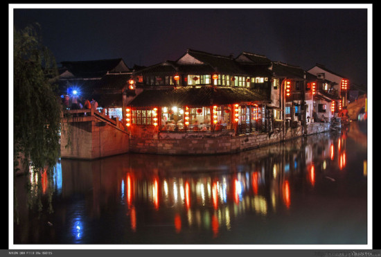 ����ҹɫ-��������