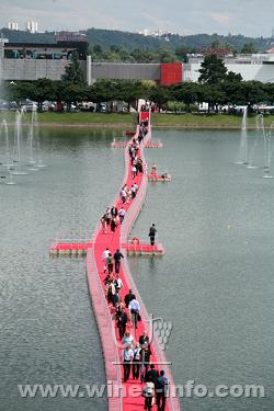 1�Ź�ͨ��4�Ź��ں��ϴ����ʱ�ı���